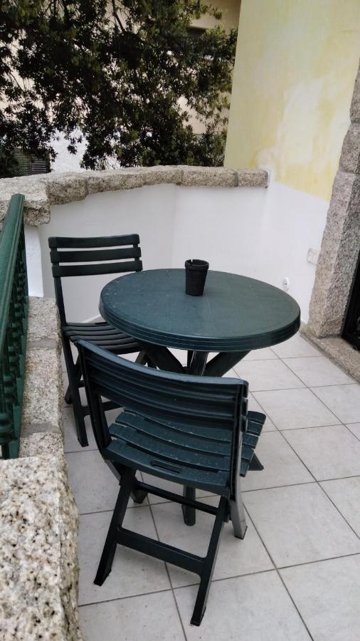 B&B Le Farfalle Palau Bagian luar foto
