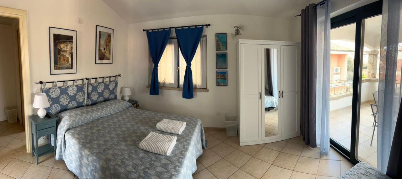 B&B Le Farfalle Palau Bagian luar foto